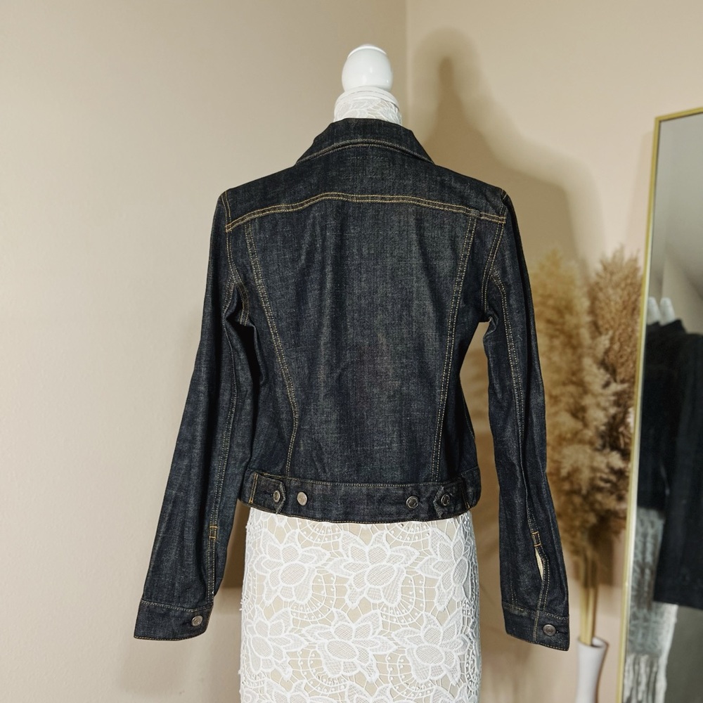 Authentic Burberry Jacket - Picture 2 of 12